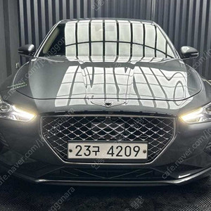 중고자동차 제네시스 G70 중고차 중고자동차 회색 2019년식 53,967km 2.0T 엘리트 중고차 직거래 카페