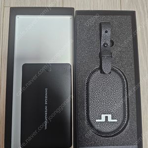 제이린드버그 레더 네임택 새상품