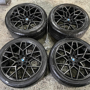 [판매]BMW M8 813M 20인치 휠타이어