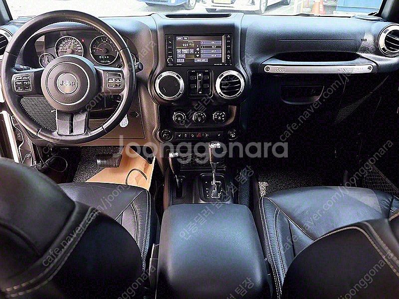 지프 랭글러 중고 JEEP 랭글러 회색 2016년식 3...--6