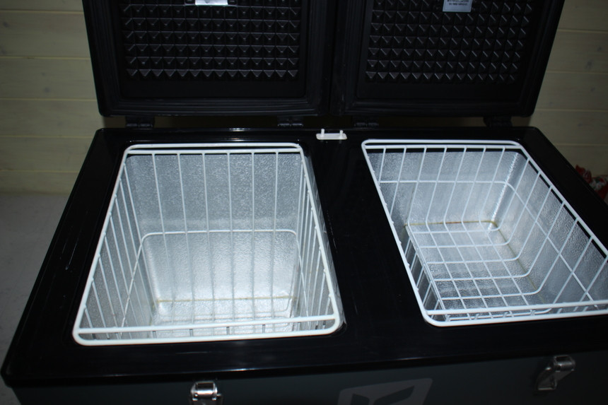 케이쿨 차량용 냉장고 (노테스트) K-Cool KPF-75FF 아웃도어 캠핑 운전 여행 운동 아웃도어 아이스박스 이미지