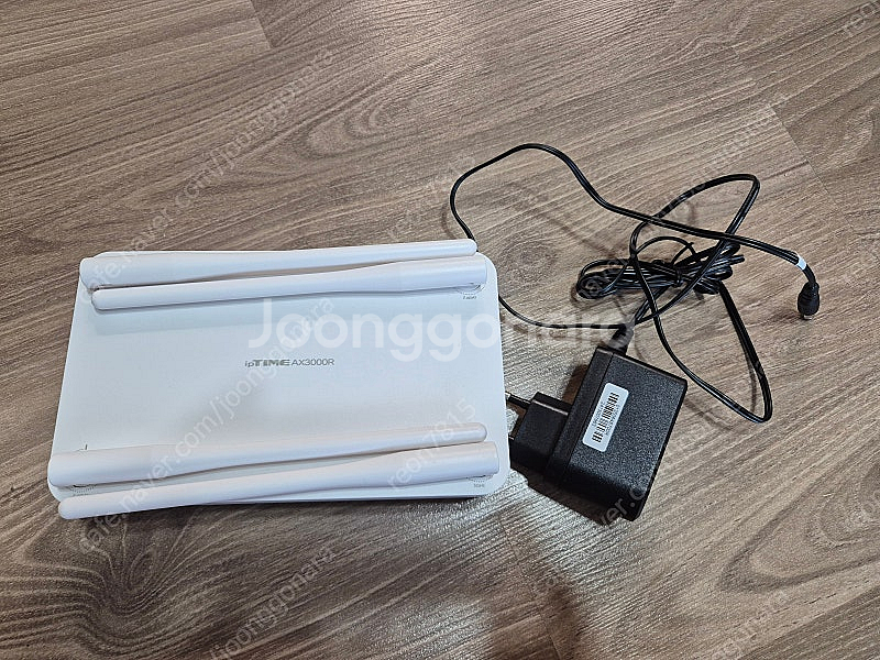 IPTIME(아이피타임) AX3000R 공유기 팝니다.--0