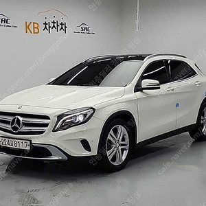벤츠 GLA 중고 벤츠 GLA클래스 중고 2015년식 89,443km GLA200 CDI 4MATIC 중고차판매
