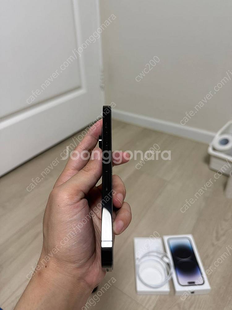 아이폰14프로 블랙 128gb 배터리89%--3