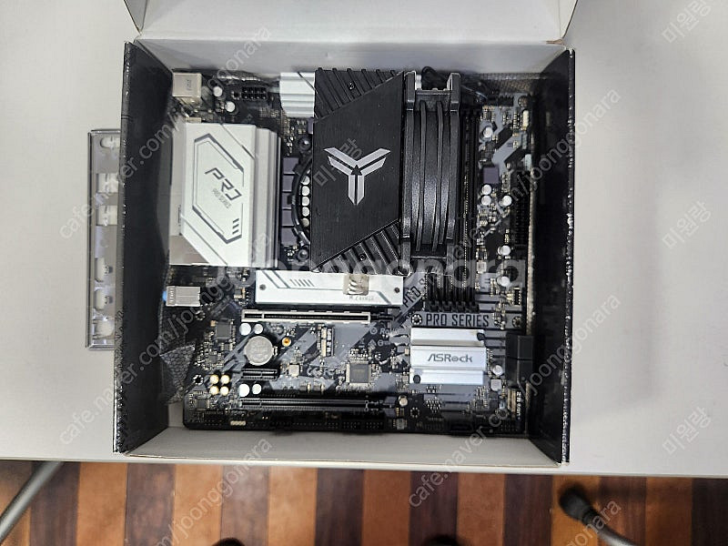 i5 11400 + B560M pro4 + 사제쿨러 세...--0