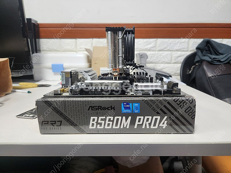 i5 11400 + B560M pro4 + 사제쿨러 세...--4