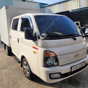 캠핑카 중고 포터2 흰색 2019년식 28,842km 기본형 중고차가격비교