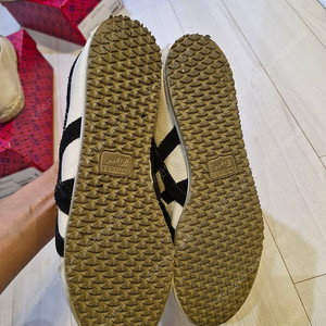 오니츠카 타이거 멕시코 66 빈티지 화이트 블랙 245