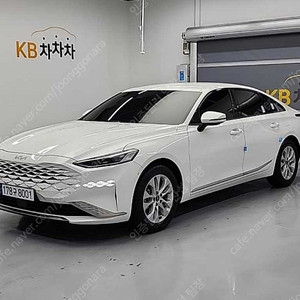 K8 중고 K8 중고차 흰색 2024년식 13,263km 2.5 2WD 노블레스 차상태 완벽점검
