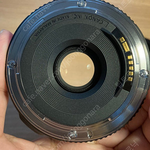 캐논 EF 40mm F2.8 STM 렌즈(팬케잌) 팝니다.