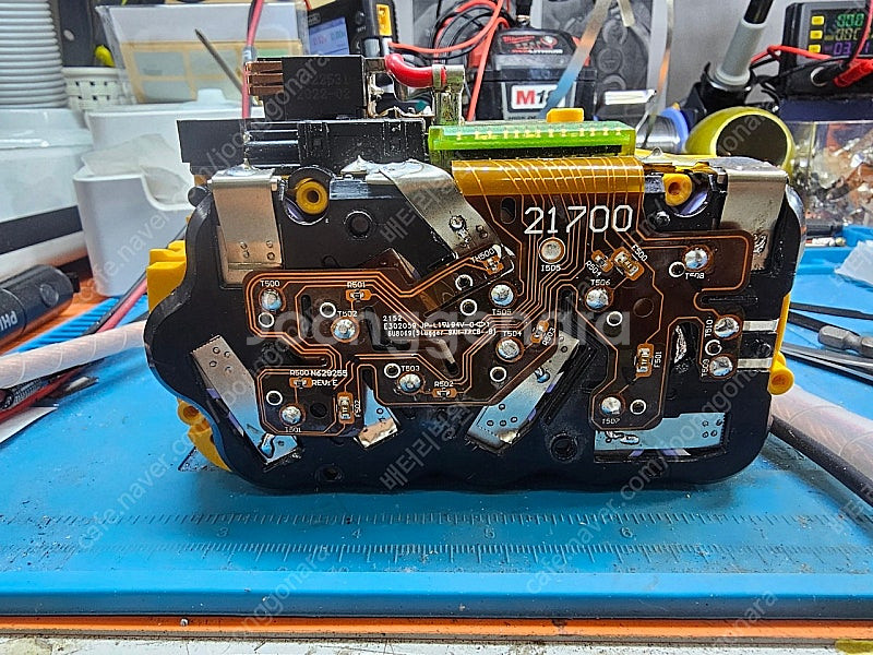 디월트 플렉스볼트 수리합니다--0