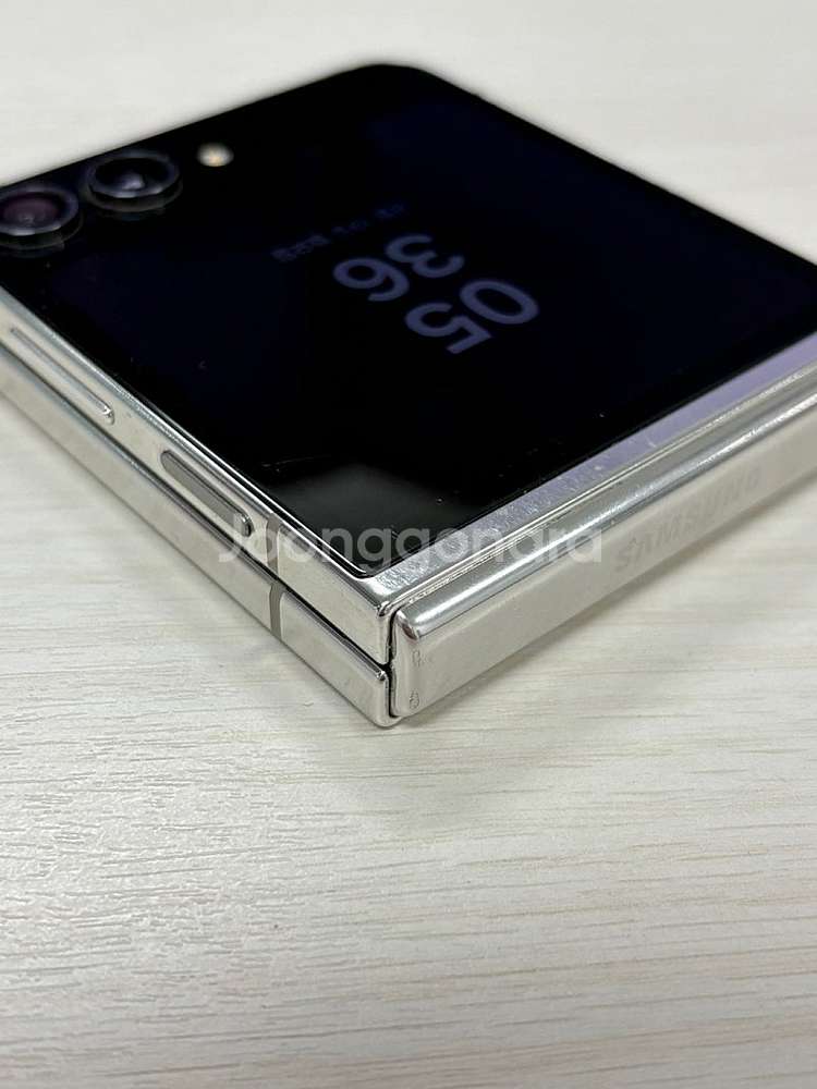 갤럭시 Z플립5 크림색상 512용량 가성비좋은 꿀매물 ...--4