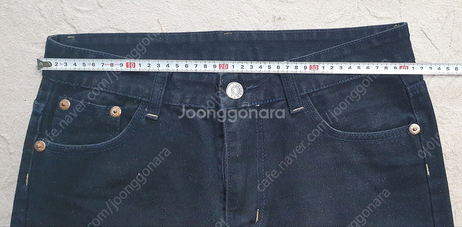 30인치 바지 3+1개 일괄 처분_ 청바지, 블랙진 등--5