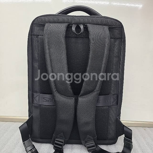 상태 아주좋은 쌤소나이트 RED 정품 백팩 블랙 42x...--5