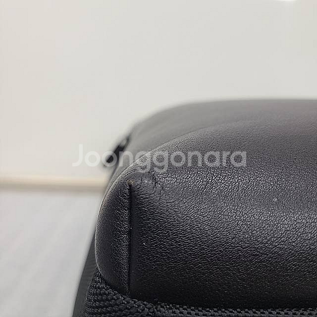 상태 아주좋은 쌤소나이트 RED 정품 백팩 블랙 42x...--7