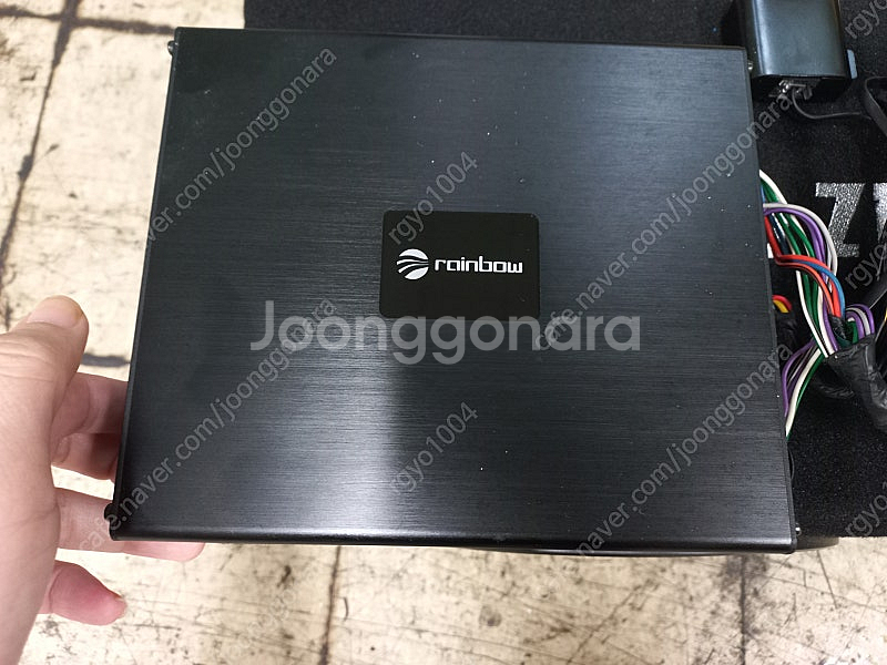 티볼리에서 쓰던 중고 앰프 레인보우 IL-AMP6 팝니...--1