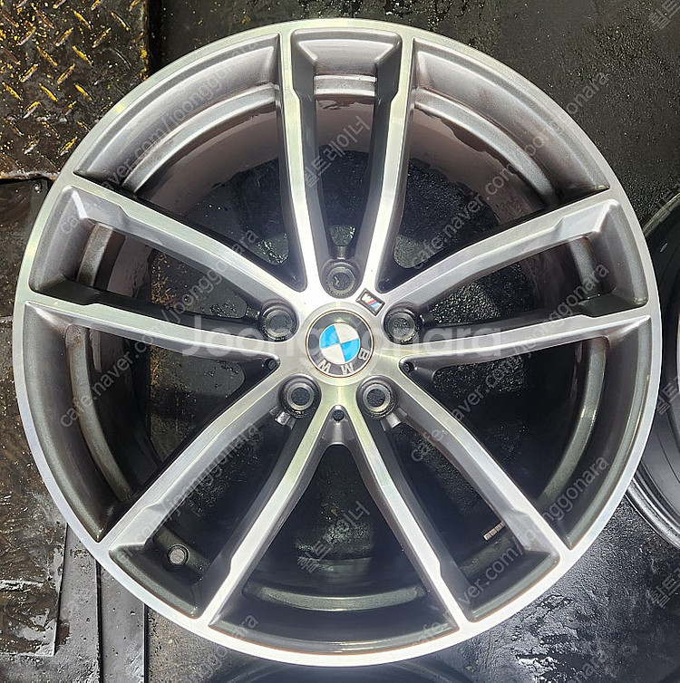 (판매) bmw 5시리즈 G30 18인치 무기스 판매--4