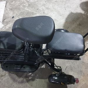 삼륜전동스쿠터