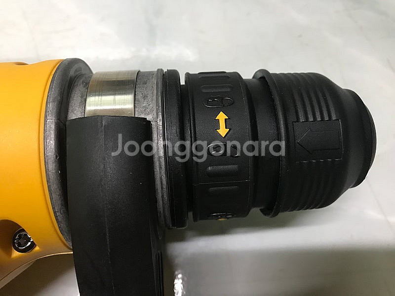 미사용 체코생산 디월트 중량급 로타리해머 D25404--4