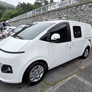 23년식 스타리아 3인승캠핑카 오토(풀옵션, 인산철600, DC에어컨)전액할부가능!