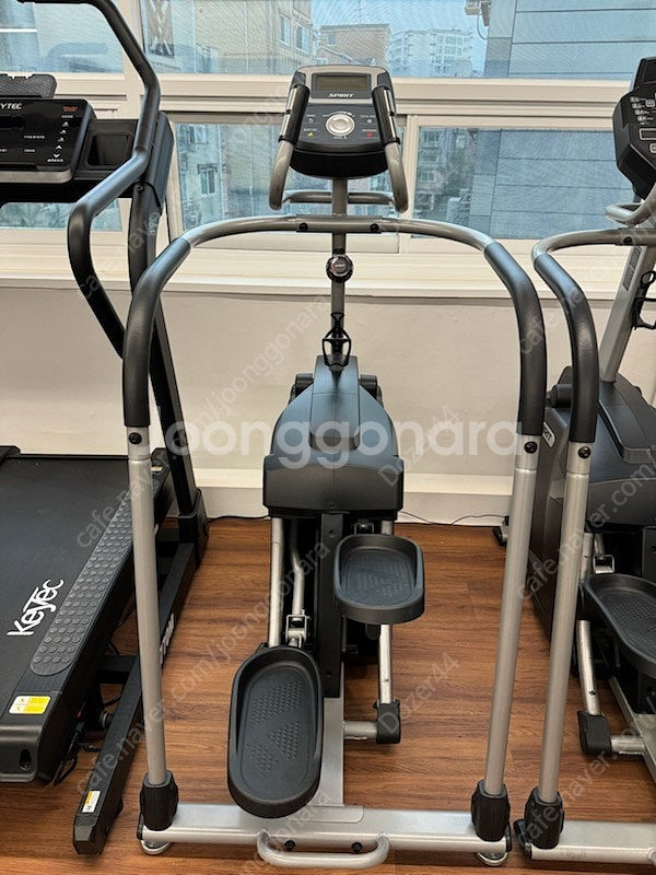 [클럽용] 스텝퍼머신2대 & 체스트프레스머신 급처분 정--3