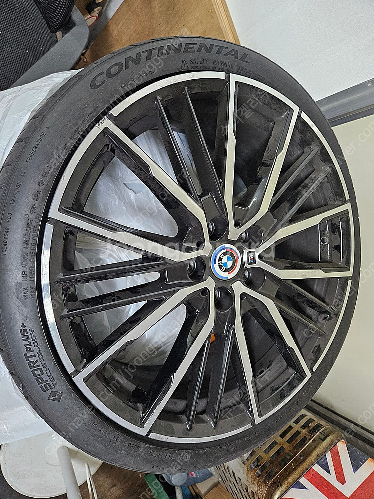 Bmw f40 m135i 프리즘 모델 휠타이어 552m...--3