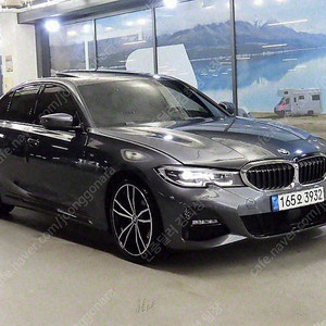 BMW 3시리즈 중고 BMW 중고 BMW 3시리즈 중고차 할부가능 회색 2022년식 47,200km 320i M 스포츠 개인사업자 차량구매
