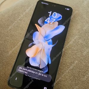 갤럭시 플립4 256g 닫으면 전원꺼짐 부품용 택포 8만