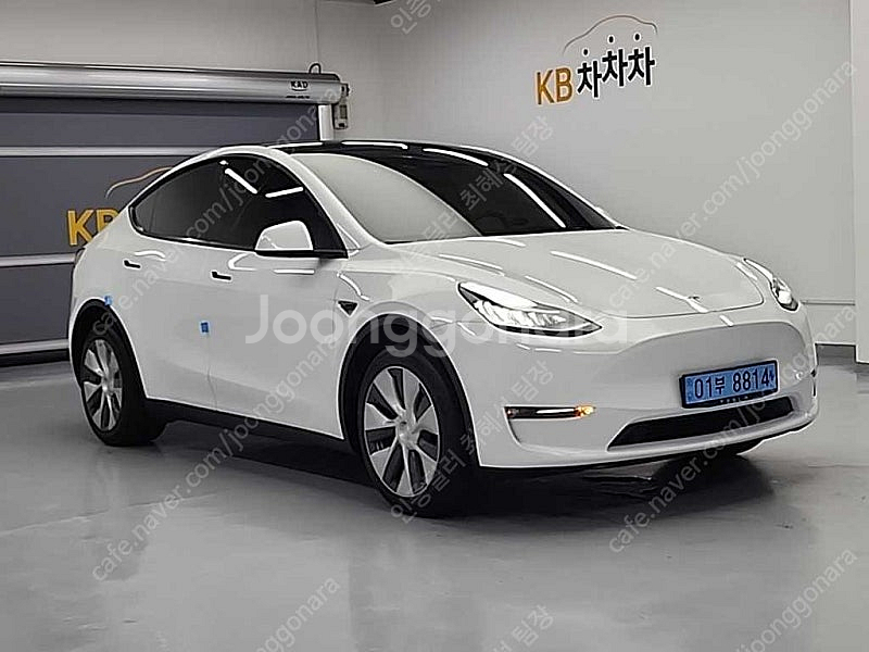 테슬라 모델 Y 중고 테슬라 중고 흰색 2022년식 2...--4