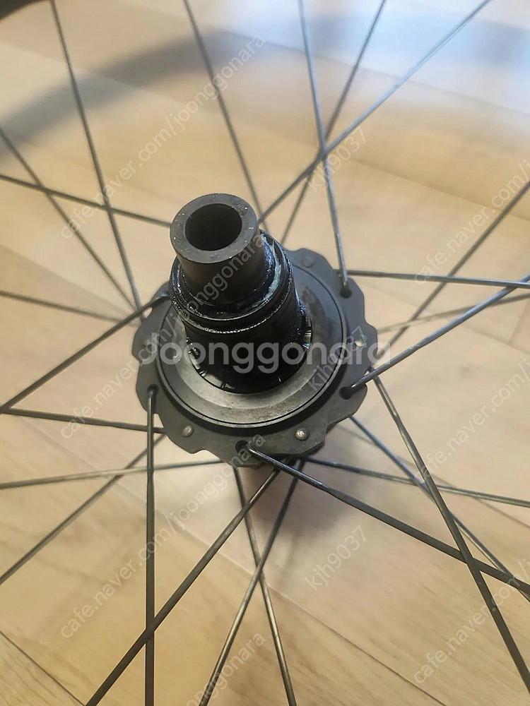 ZIPP 353 NSW 팝니다.--3