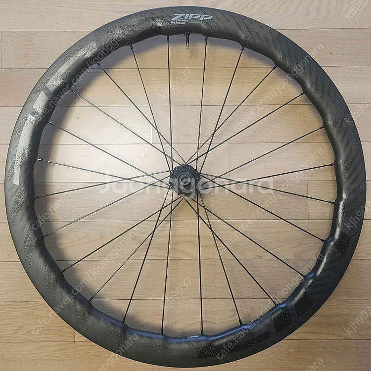 ZIPP 353 NSW 팝니다.--5