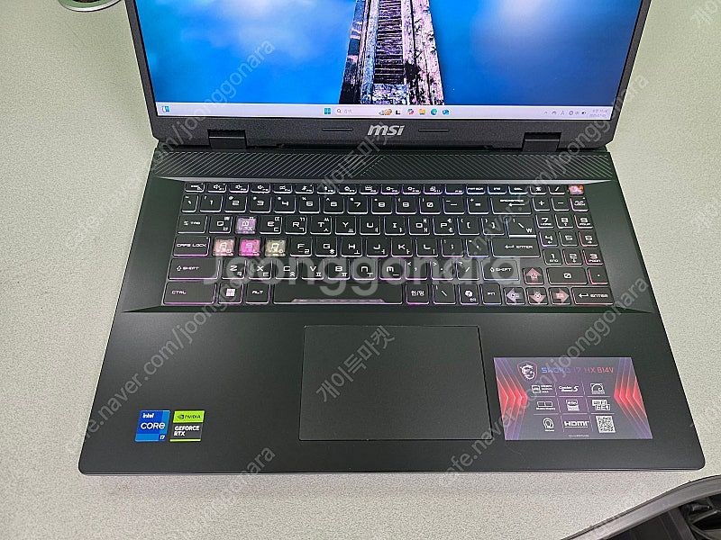 신품급 MSI 17인치 QHD 게이밍노트북 i7 14세...--0