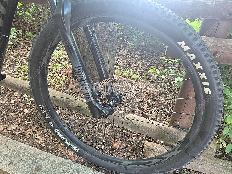 자이언트 카본 MTB XTC 어드밴스--9