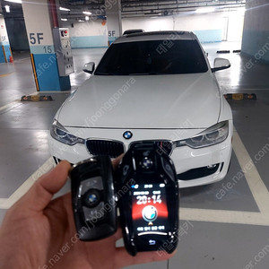BMW F바디 3시리즈 구형 클래식 자동차키를 최신형 LCD 디스플레이키로 전환 제작 스마트하고 편리한 근접도어, PKE 원격 차량제어 기능 추가 활성화 작업