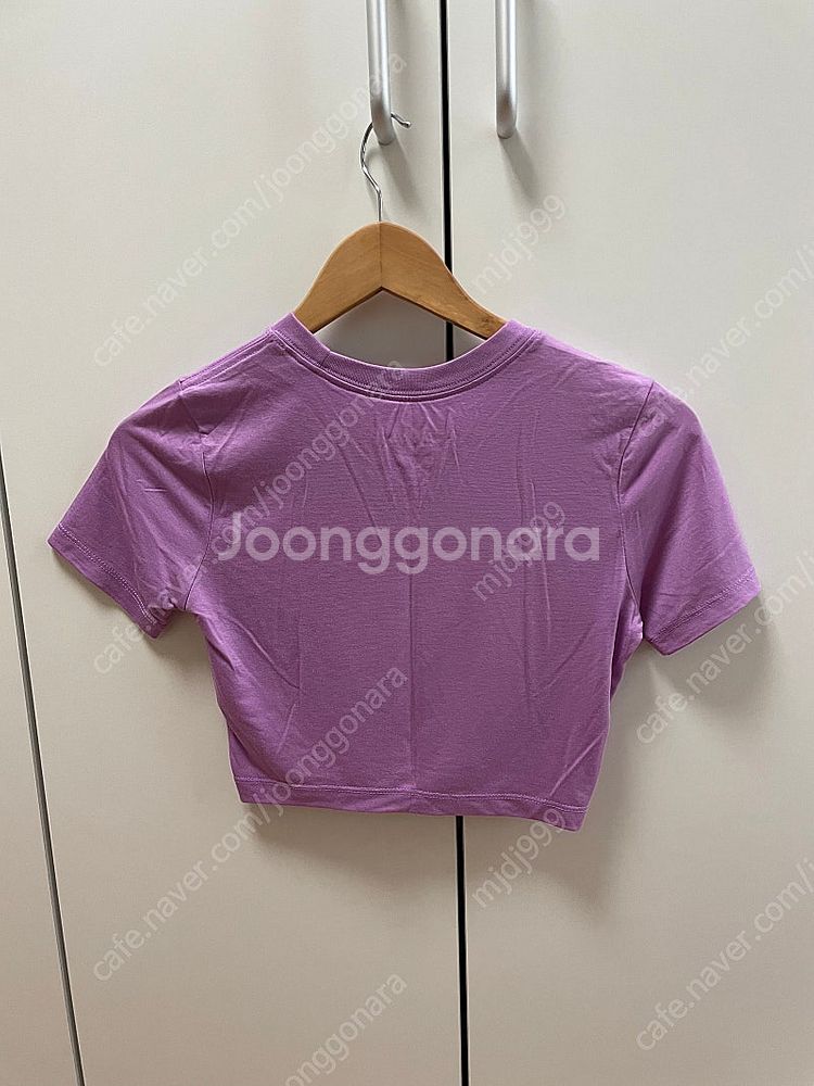 나이키 에센셜 우먼스 탑 크롭탑--1