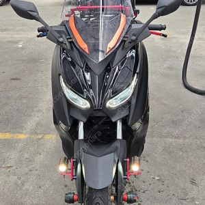 야마하 XMAX300 22년식 팝니다
