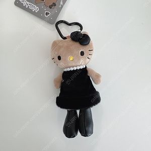 산리오 키티 고고걸 롱다리 키링 호피(블랙드레스) 태닝 키티 키링 새상품