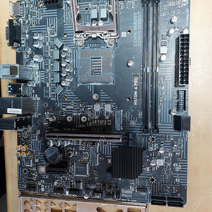 MSI H510M-A PRO 1200 메인보드 팝니다.