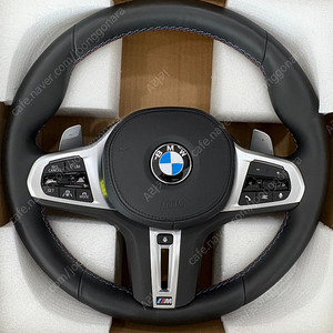 BMW M핸들 순정 스티어링휠 판매합니다. (m1,m2 버튼은 따로 구매해야합니다.)