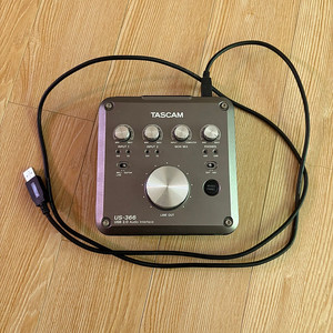 TASCAM US-366 오디오 인터페이스