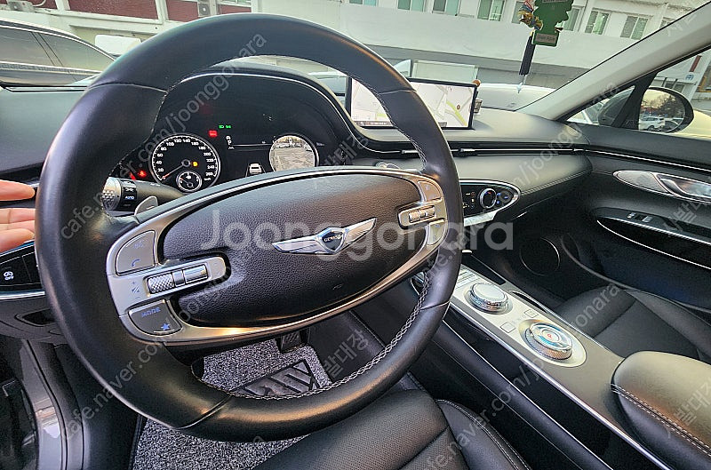제네시스 GV70 2.5T AWD 2021년식--4