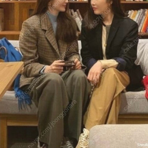뉴발란스990 (220사이즈) 강민경운동화