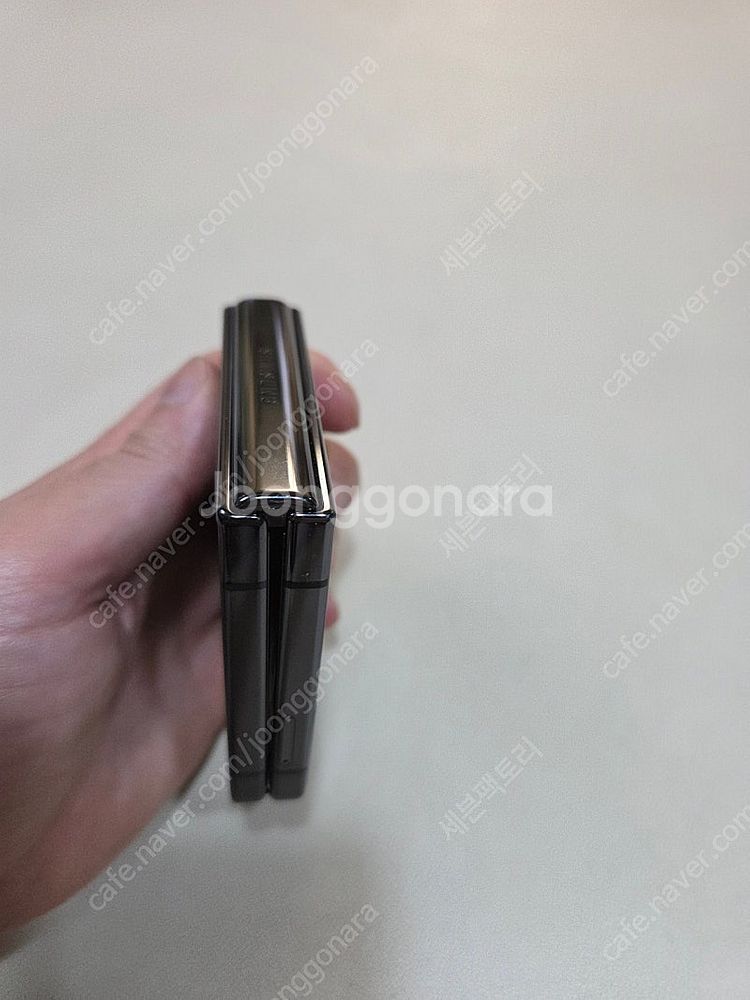 삼성 Z플립4 256gb팝니다 인천--8