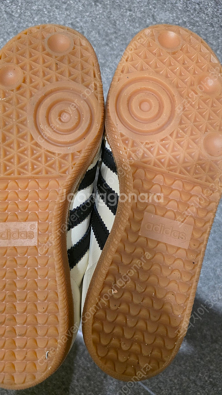 아디다스 삼바 OG 택포 사이즈 225--1