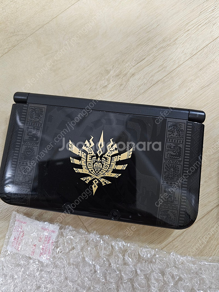 닌텐도 3ds 몬헌에디션 팝니다.(택포)--1