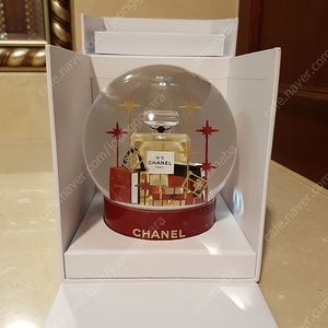 샤넬 2022 홀리데이 스노우볼