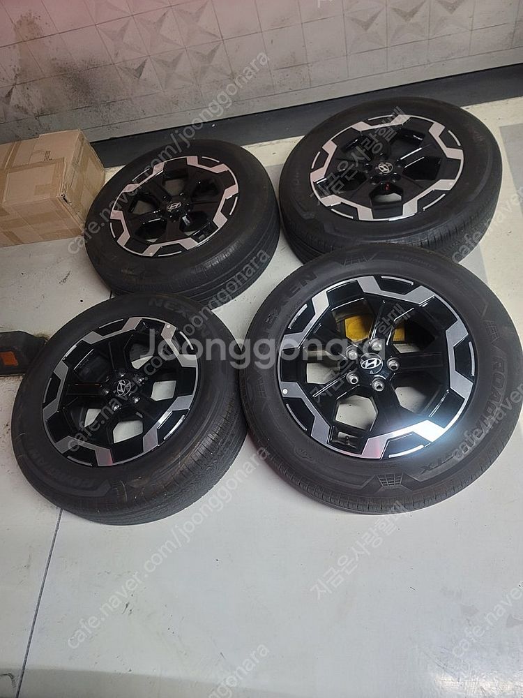 싼타페 MX5 18인치 휠타이어 , TPMS, 휠캡포함--0