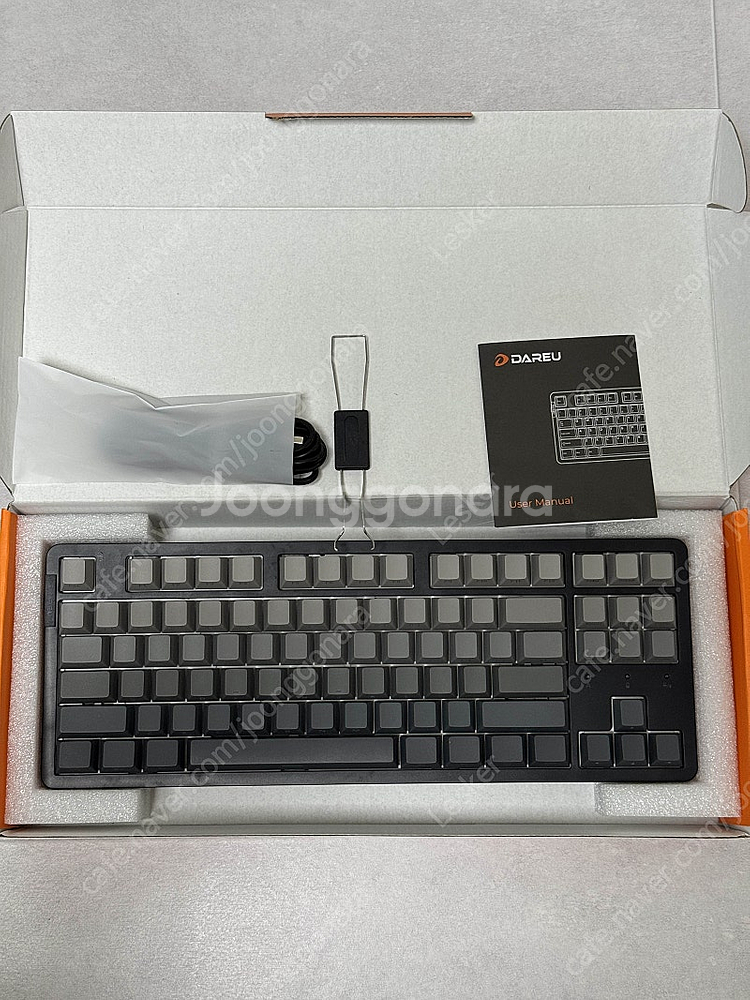 다얼유 EK87 PRO 유무선 키보드 팝니다.--0
