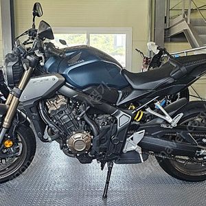 혼다 cb650r 22연식 판매