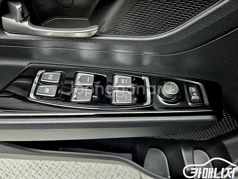뷰티풀코란도 2WD 디젤 1.6 딜라이트 플러스 201...--7
